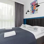 Redlowo & 2 Bedrooms & Parking By Renters