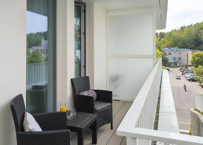 Apartamento Redlowo & 2 Bedrooms & Parking By Renters Gdynia