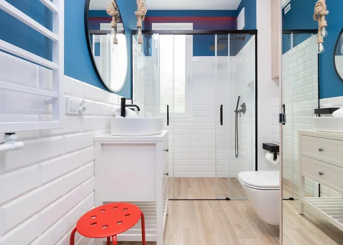 Redlowo & 2 Bedrooms & Parking By Renters * Gdynia